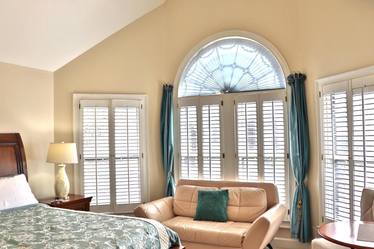 Pleasanton Courtyard Bed And Breakfast Fayetteville Eksteriør bilde